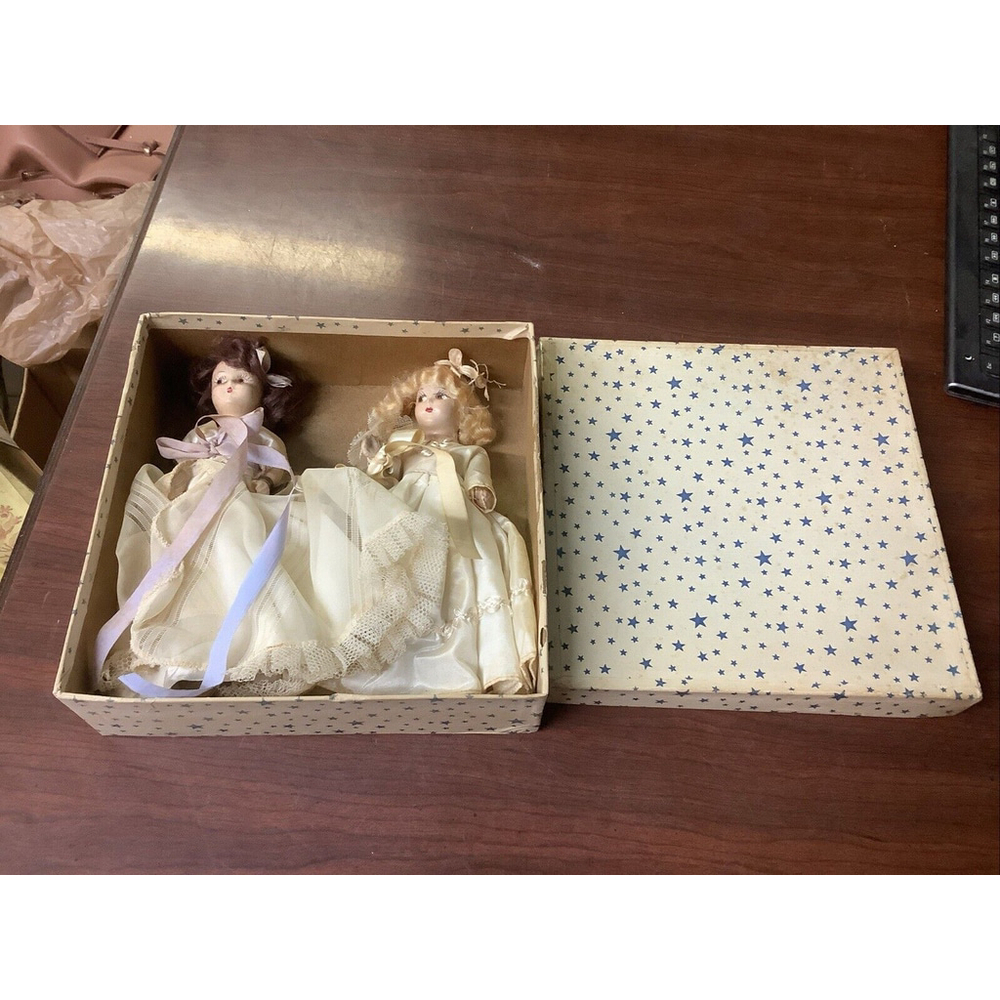 vintage MAYFAIR composition doll 7.5' BRIDAL PARTY DOLLS A-4 BRIDE 1940S